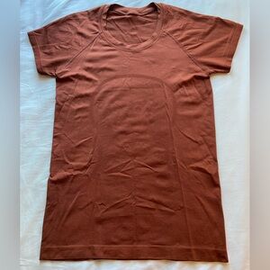 Lululemon Swiftly Tech Short-Sleeve Shirt 2.0